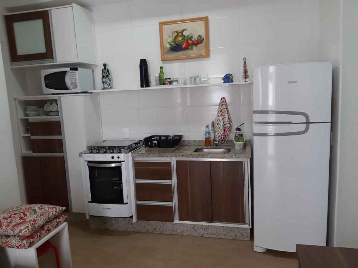 Apartamento Ilha Dos Patos Ingleses Na Beira Do Mar フロリアノポリス エクステリア 写真