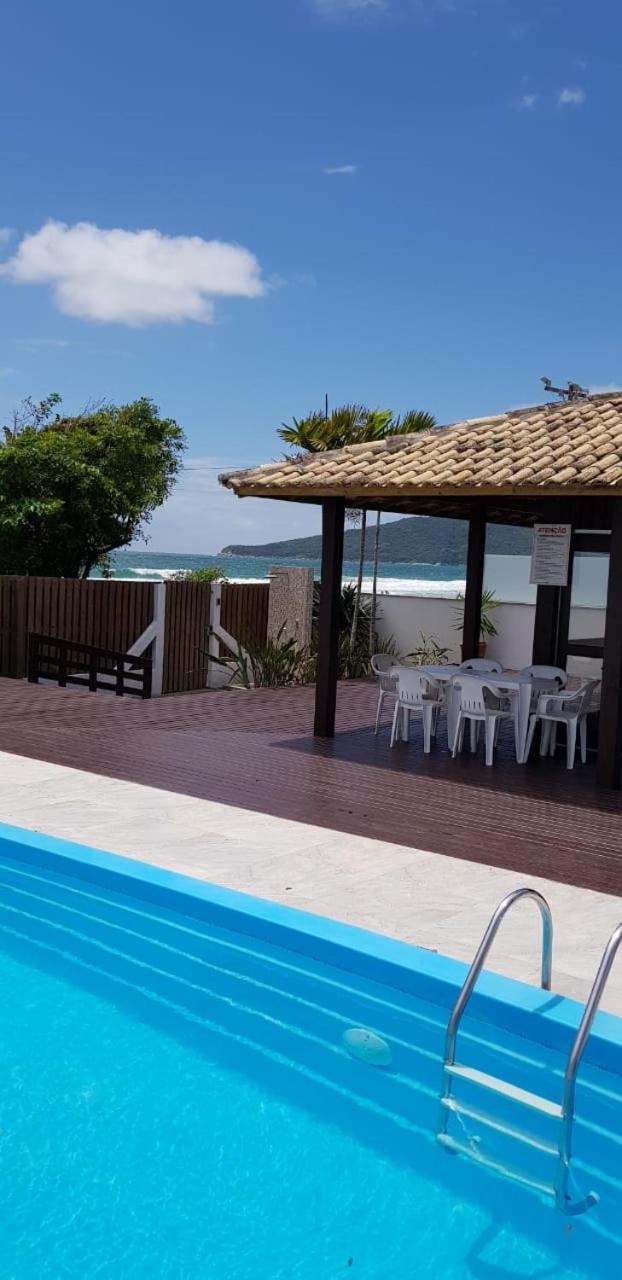Apartamento Ilha Dos Patos Ingleses Na Beira Do Mar フロリアノポリス エクステリア 写真